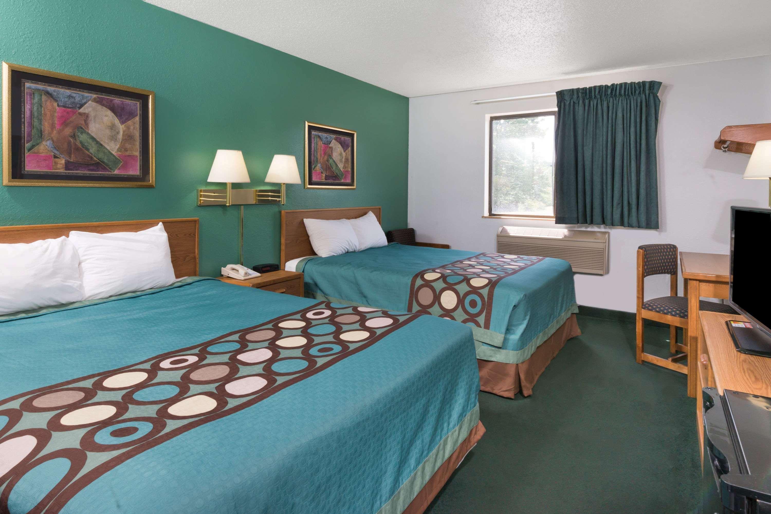Hotel Super 8 By Wyndham New Stanton Esterno foto